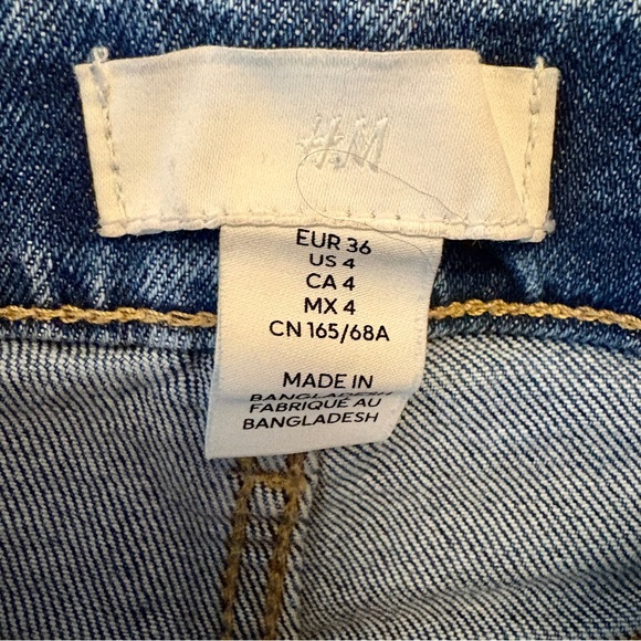 H&M High Rise Wide Leg Medium Wash 5 Pocket Blue Jeans, Womens size 4, 26x25 - Picture 3 of 10